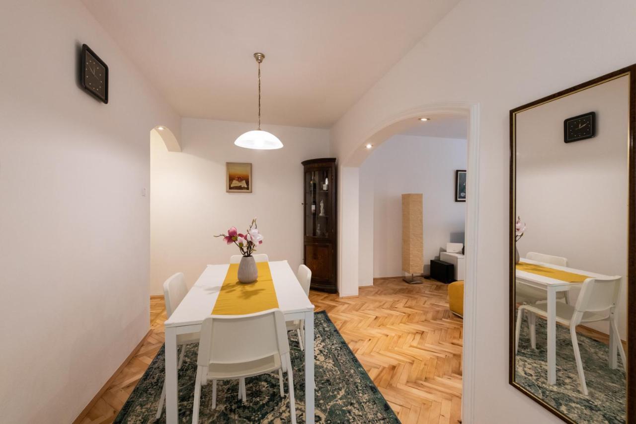Ada City Break Belgrado Exterior foto